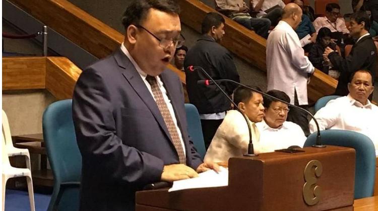 Harry Roque, wanted De lima to resign her position on the Senate