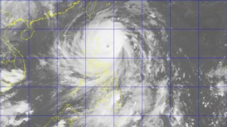 Super Typhoon Lawin (Haima): to make landfall to Cagayan and Isabela