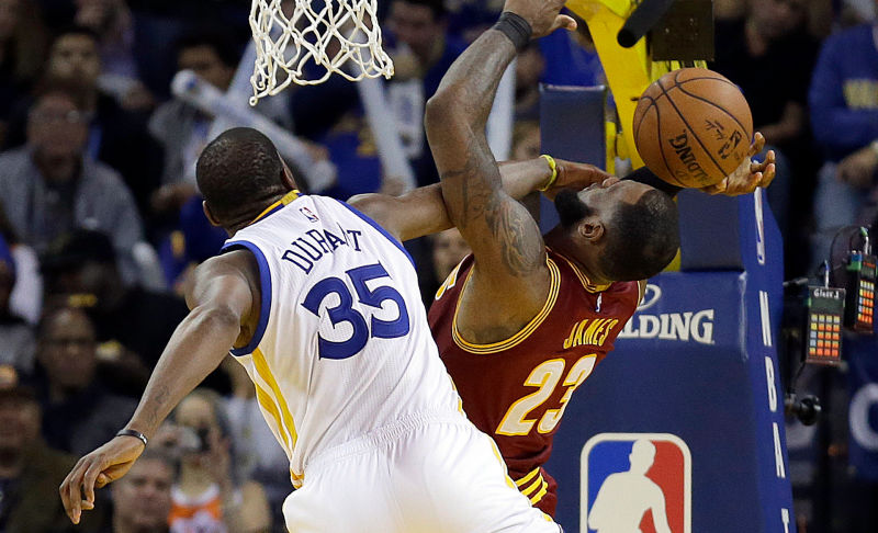 lebron-james-got-block-by-kevin-durant