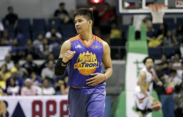 Roger Pogoy drop 6 of 11 three pointers against Sanmiguel PBA images