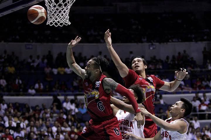 Chris Ross going for a ball game 3 of the finals pba-images, Beermen bounce back to take a 2-1 advantage against Ginebra 