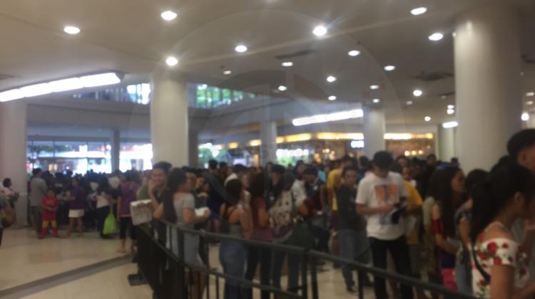 Thousands of people line-up in Satellite Centers for Voters Registration in Ayala Center Cebu